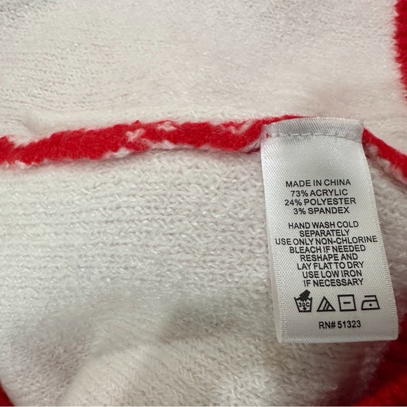 NWT CeCe Women’s XL Knit Sweater Top Pullover Soft Red Ski Winter - Picture 5 of 6